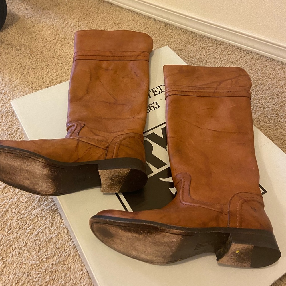 Frye tall boot - Picture 2 of 4